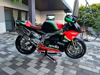 Aprilia rsv 1000r Faktory - 3