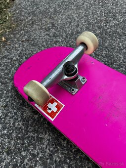 Predám skateboard. Goodstock 8.25" Complete Skateboard - 3
