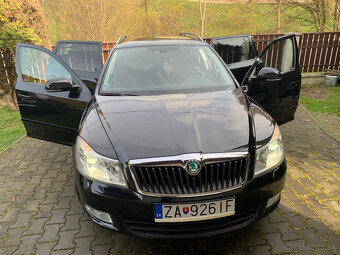 Škoda Octavia II Combi 1.6 TDI CR Elegance - 3