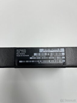 Samsung Z Flip7 12/512GB - 3