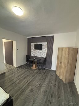 Štúdio v rodinnom dome 35m2 - 3