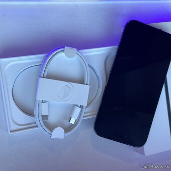 Apple iPhone Air 256GB - 3