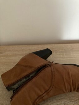 Dámske kožené kotníčky č.41 - 3