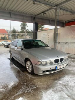 Predám BMW e39 520d - 3