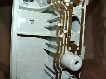 stropne svetlo passat 3b0947105b 30€ - 3