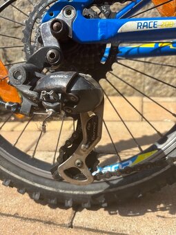 Cube Race 200 - detsky bicykel 20" - 3
