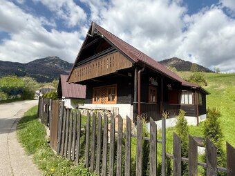 Chalupa vedená ako rodinný dom | 660 m2 pozemku | Garáž - 3