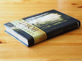 J.R.R. Tolkien - Hobit SK - 3