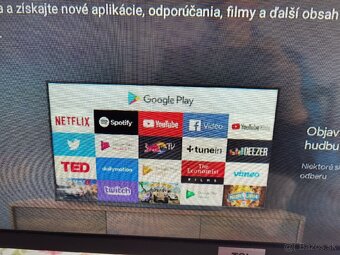 Predám Smart LED TV TCL 32ES560. - 3