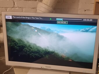 3D LED TV Panasonic TX-L32ET5W - 3