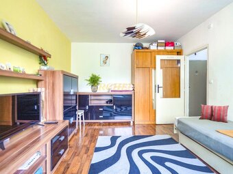 NA PREDAJ, 1 IZBOVÝ BYT, 32m2, MUKAČEVSKÁ, PREŠOV - 3