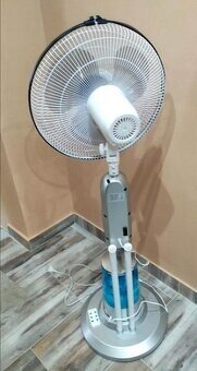 Stojanový ventilátor so zvlhčovačom vzduchu ako vodná para - 3