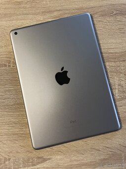 9,7” tablet iPad 6 generácie / 128GB TOP stav - 3