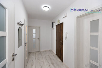 Predaj kompletne rekonštr. 3izb bytu 65m2, 1psch. SNP Senec - 3
