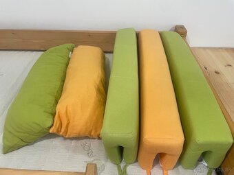 Detská posteľ s rebrikom, matracom a prislušenstvom - 3
