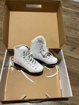 Dievčenské korčule na ľad - 3