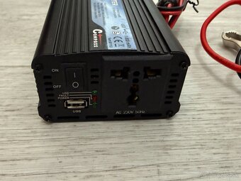 Compass POWER INVERTER 12V/300W - 3
