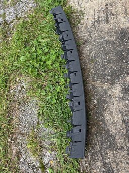 Spodna mriezka z V6 naraznika pre Audi TT mk1 - 3