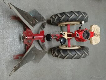 Vari převodovka T-20,oboustranný pluh+ nastavovací těleso - 3