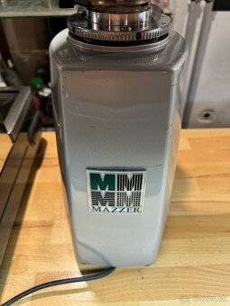 Mlynec na kávu MAZZER LUIGI srl - 3