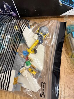 Lego 60349 vesmírna stanica - 3