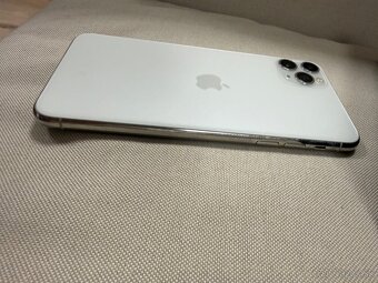 Na predaj Iphone 11 PRO MAX 256GB - 3