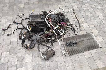 VW T5,T5.1,T6 komplet klíma -sada pre montáž. - 3