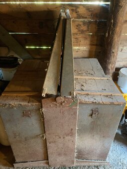 Plechové nádoby na obilie - 3