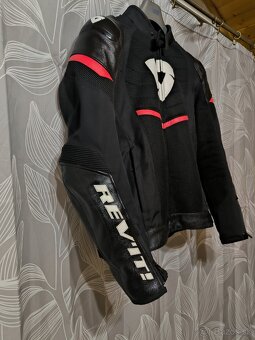 Moto bunda Revit Mantis - 3