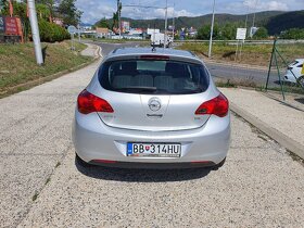 Opel Astra 1.7 CDTi 110k Enjoy - 3