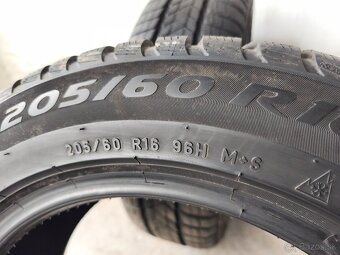 205/60 r16 zimné pneumatiky Pirelli 7,5-8mm - 3