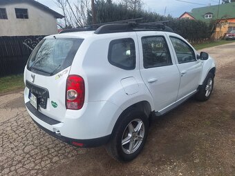 DACIA DUSTER 1,6 BENZÍN 4X4 ROK 2011 - 3