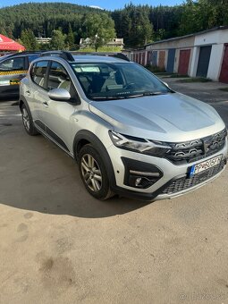 Dacia Sandero - 3