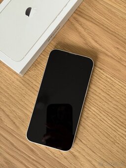 iPhone 13 128 GB hviezdne biely - 3