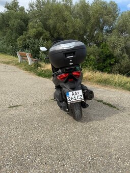 Yamaha Xmax 400 MOMO Desing - 3