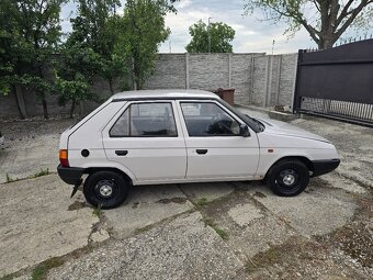 Škoda Favorit - 3