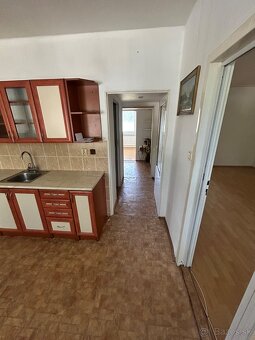 EXTRA ZNÍŽENÁ CENA 3 izbový byt Partizánske - 3