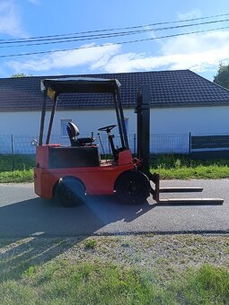 Predám vysokozdvižný vozík Desta - 3