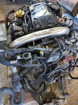 Motor trafic , vivaro 2,0 cdti - 3