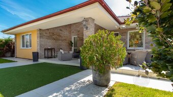 AXIS REAL | 4i Bungalov, bazén, pozemok 800m2, ECO OSADA, lu - 3