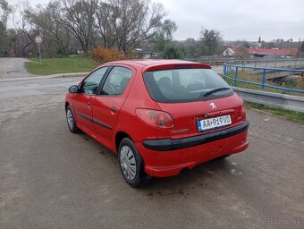 Predám Peugeot 206 1.1 - 3