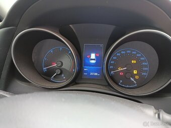 rozpredam toyota auris  1.6 2016 N47C16A - 3