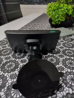 Predám auto navigaciu Navitel - 3