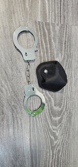 Predam oceľové putá + púzdro na opasok - 3