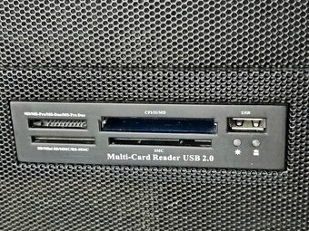 Cooler Master Centurion 5 ATX a Corsair HX520 - 3