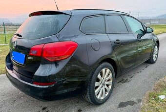 Opel Astra 1.7 cdti 2690 € Možná výmena - 3