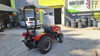 Predám malotraktor 40hp 4x4 - 3
