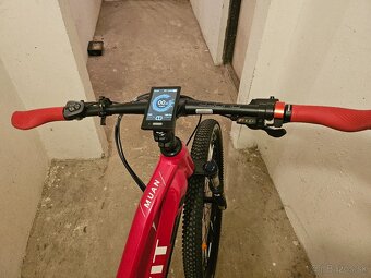 Dámsky elektrobicykel LEVIT - 3