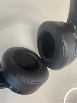 PlayStation 4 Pro 1TB + 2x ovládač + slúchadlá - 3