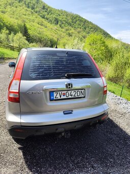 Predám Hondu CR-V 2,2CDTI 103kw - 3